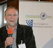 Prof. Dr. Rusch, Universität Siegen