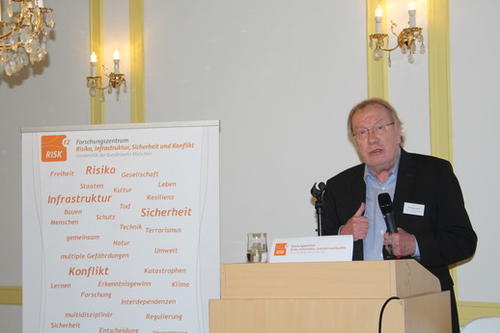 Prof. Dr. Wolfgang Bonß (Foto: Sebastian Meyer)