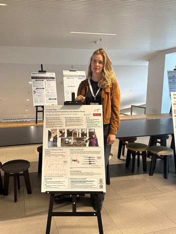 Leonie Terfurth präsentiert „Troubled Water" in der Postersession