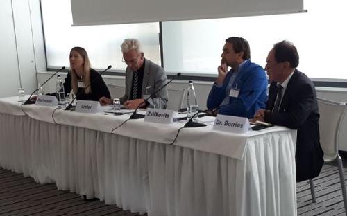 Podiumsdiskussion - Jennifer Hartmann, Volker Amler, Dr. Martin Zsifkovits, Dr. Hans-Walter Borries