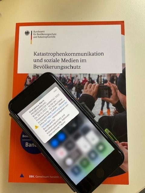 Cell Broadcast Warnmitteilung am 08.12.2022. (Foto: Lars Gerhold)
